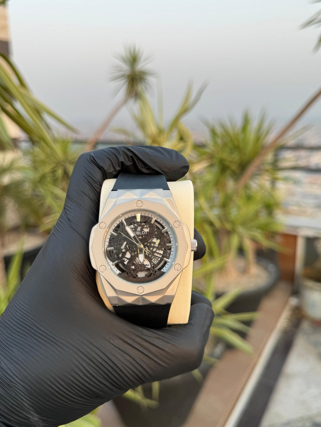 Hublot Big Bang | Black Strap White Dial | Quartz Movement